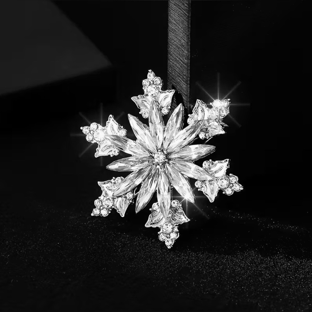 Snowflake Brooch Pin Modern New Gorgeous